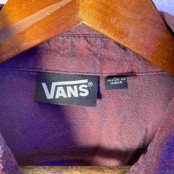 Vans of the Wall Skater 100% cotton short Large Crimson - Picture 4 of 12